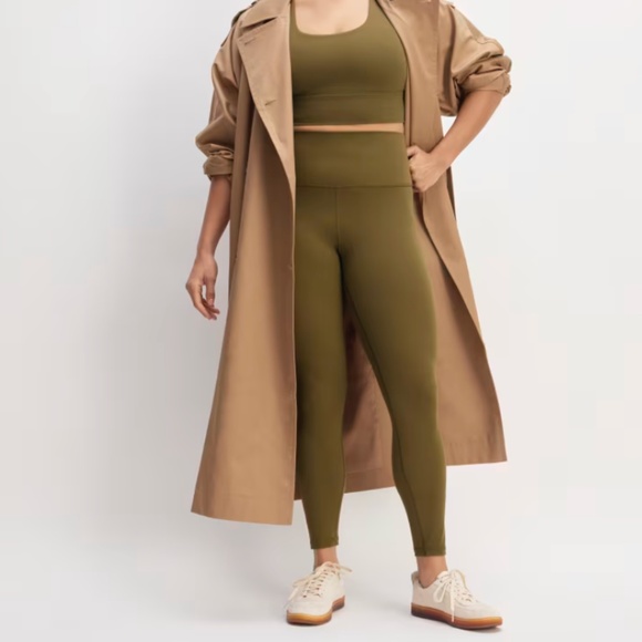 EVERLANE - Perform Legging - Size M - Picture 5 of 5